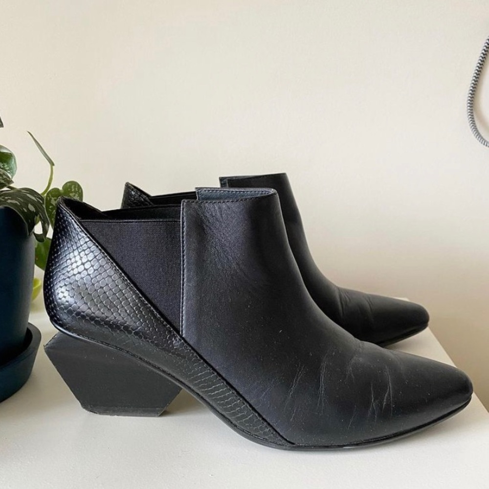 United Nude Black Leather Boots